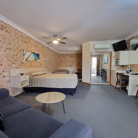 Cardiff Motor Inn Newcastle Bagian luar foto