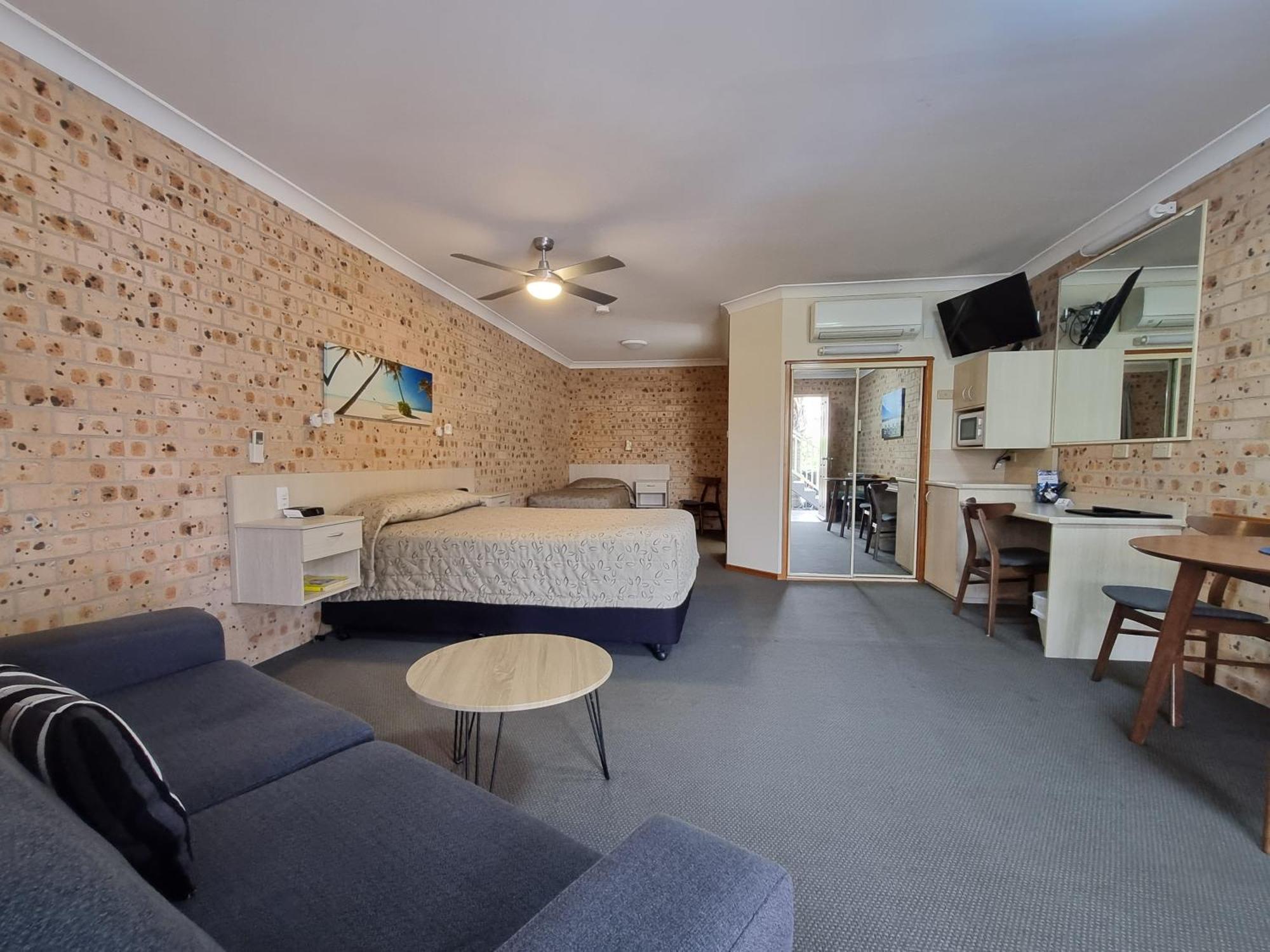 Cardiff Motor Inn Newcastle Bagian luar foto