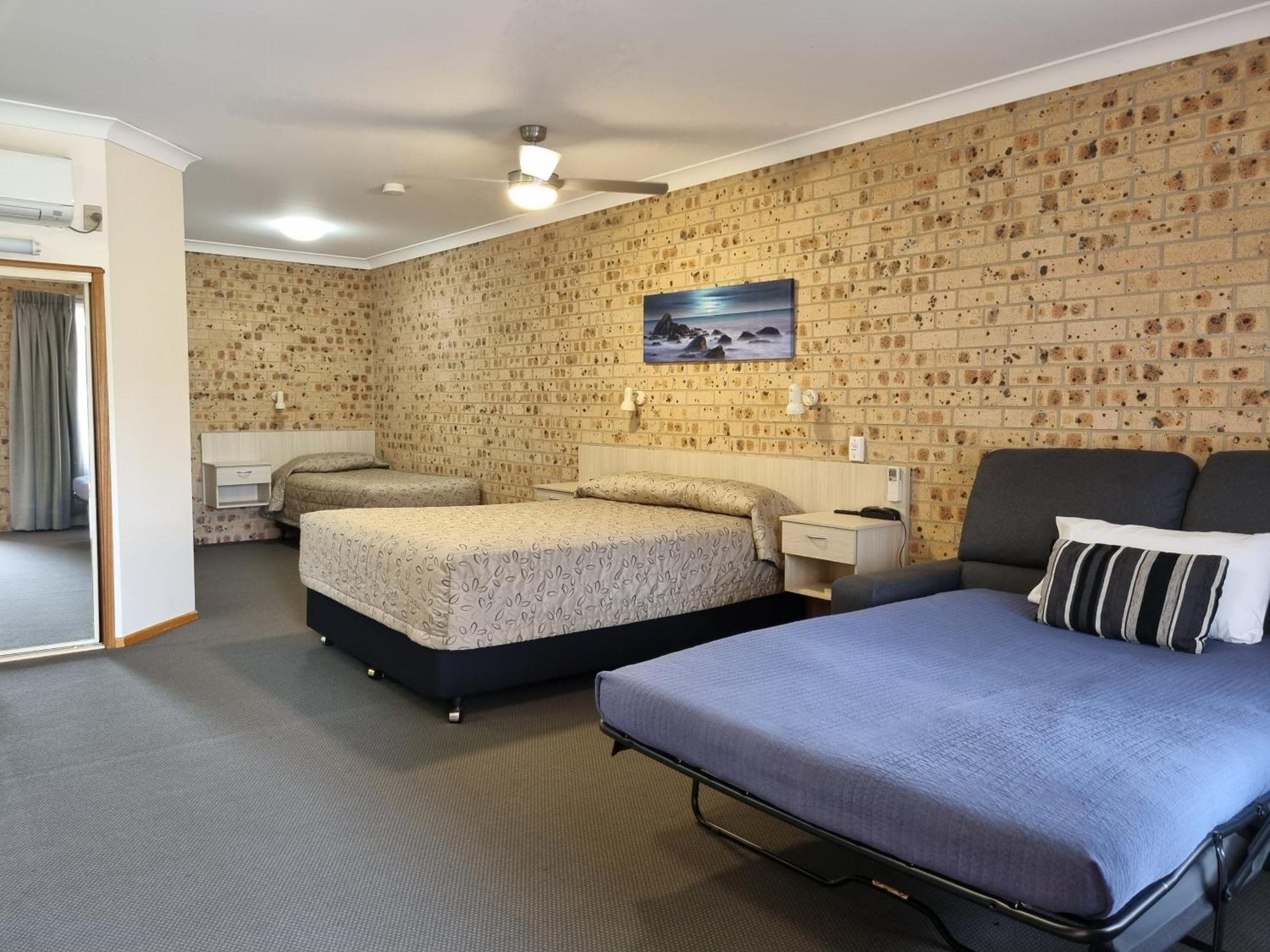Cardiff Motor Inn Newcastle Bagian luar foto